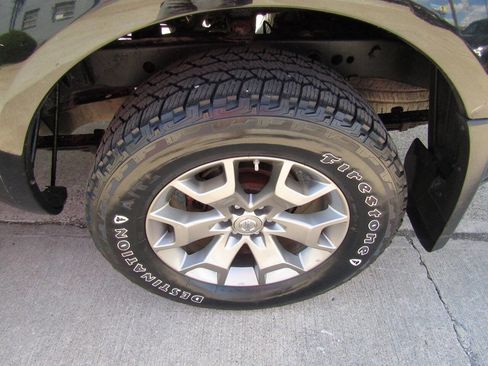 Used 2016 Nissan Frontier SL AWD/4WD image 20