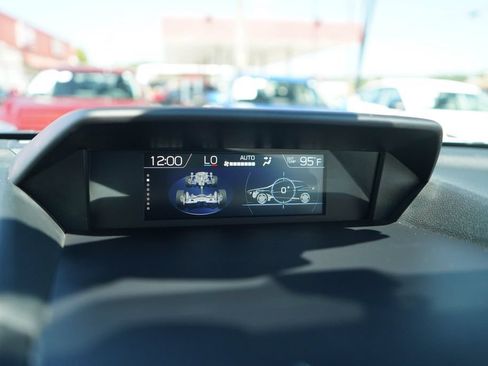 Used 2023 Subaru Crosstrek 2.5i Limited w/ Popular Package #3 AWD/4WD image 7