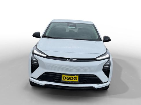 New 2027 Chevrolet Bolt LT image 8