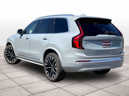 New 2026 Volvo XC90 B6 Plus w/ Protection Package Premier AWD/4WD image 3