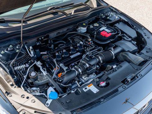 Used 2020 Honda Accord Sport image 21
