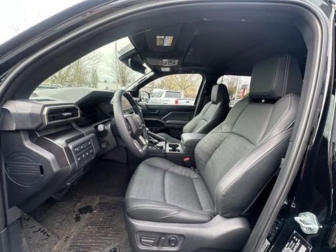 Used 2026 Toyota 4Runner TRD Off-Road Premium image 7