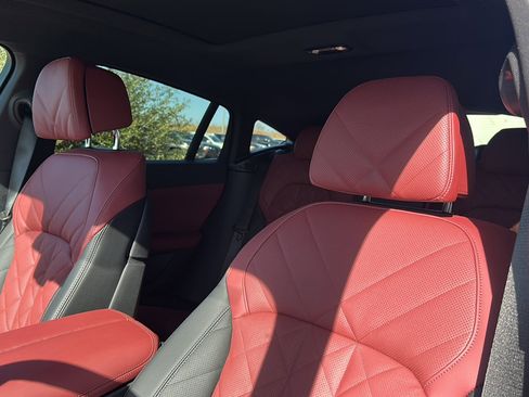 New 2026 BMW X6 xDrive40i image 11