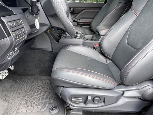 Used 2025 Toyota Tacoma TRD Pro w/ Tow Tech Package AWD/4WD image 25