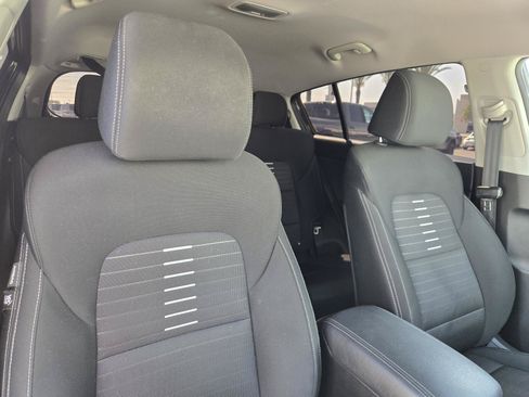 Used 2022 Kia Sportage LX w/ LX AWD Value Edition Package image 31