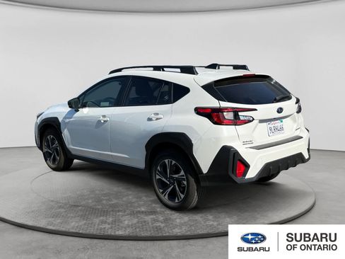 Used 2024 Subaru Crosstrek 2.0i Premium w/ Crosstrek Mirror Package AWD/4WD image 7