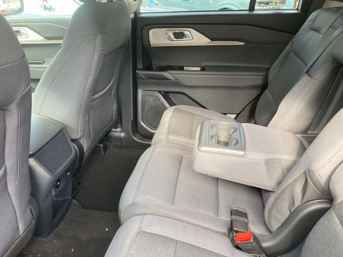 New 2026 Ford Explorer Active image 11