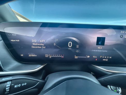 Used 2025 Buick Envision Sport Touring image 12