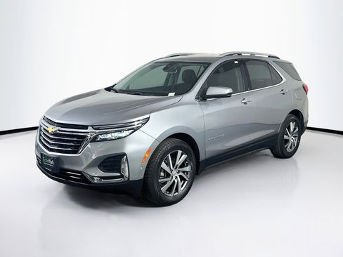 Used 2024 Chevrolet Equinox Premier FWD image 3