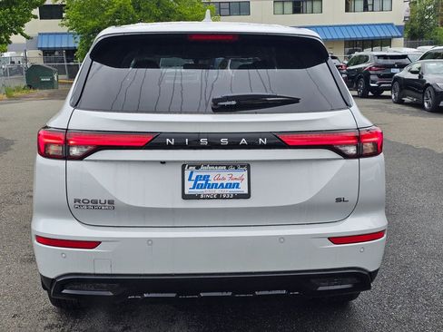 New 2026 Nissan Rogue SL AWD/4WD image 6