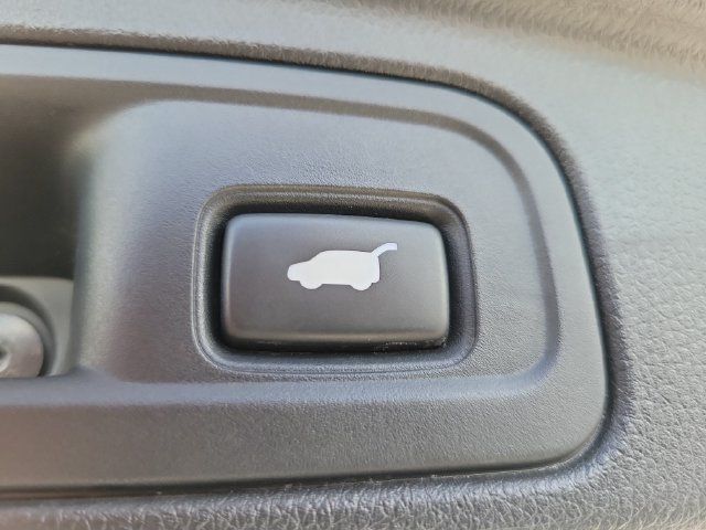 Used 2017 Honda Pilot EX-L image 10