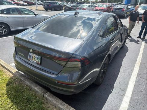 Used 2025 Honda Accord SE image 3