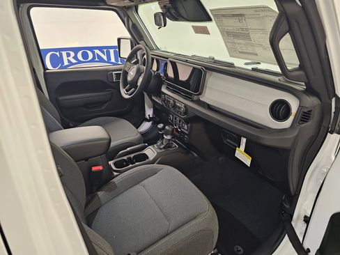 New 2026 Jeep Gladiator Sport image 32