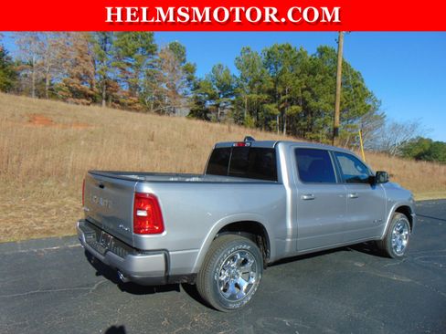 New 2026 RAM 1500 Big Horn AWD/4WD image 21