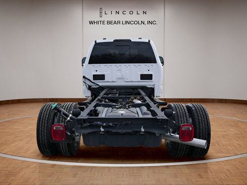 Used 2024 Ford F550 4x4 SuperCab Super Duty image 6