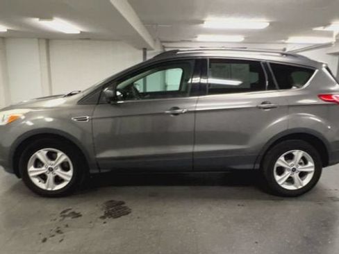 Used 2014 Ford Escape SE w/ Equipment Group 201A FWD image 5
