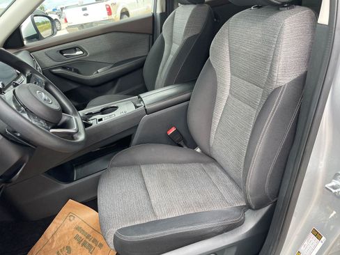 Used 2021 Nissan Rogue SV FWD image 10