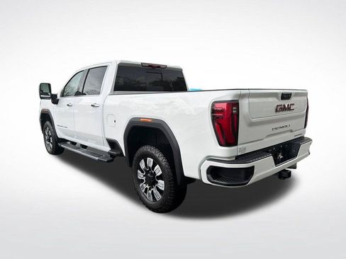 New 2026 GMC Sierra 2500 Denali w/ Denali Reserve Package AWD/4WD image 3