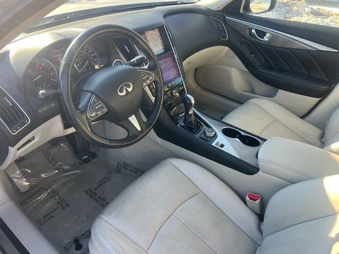 Used 2015 INFINITI Q50 Premium w/ Navigation Package image 32