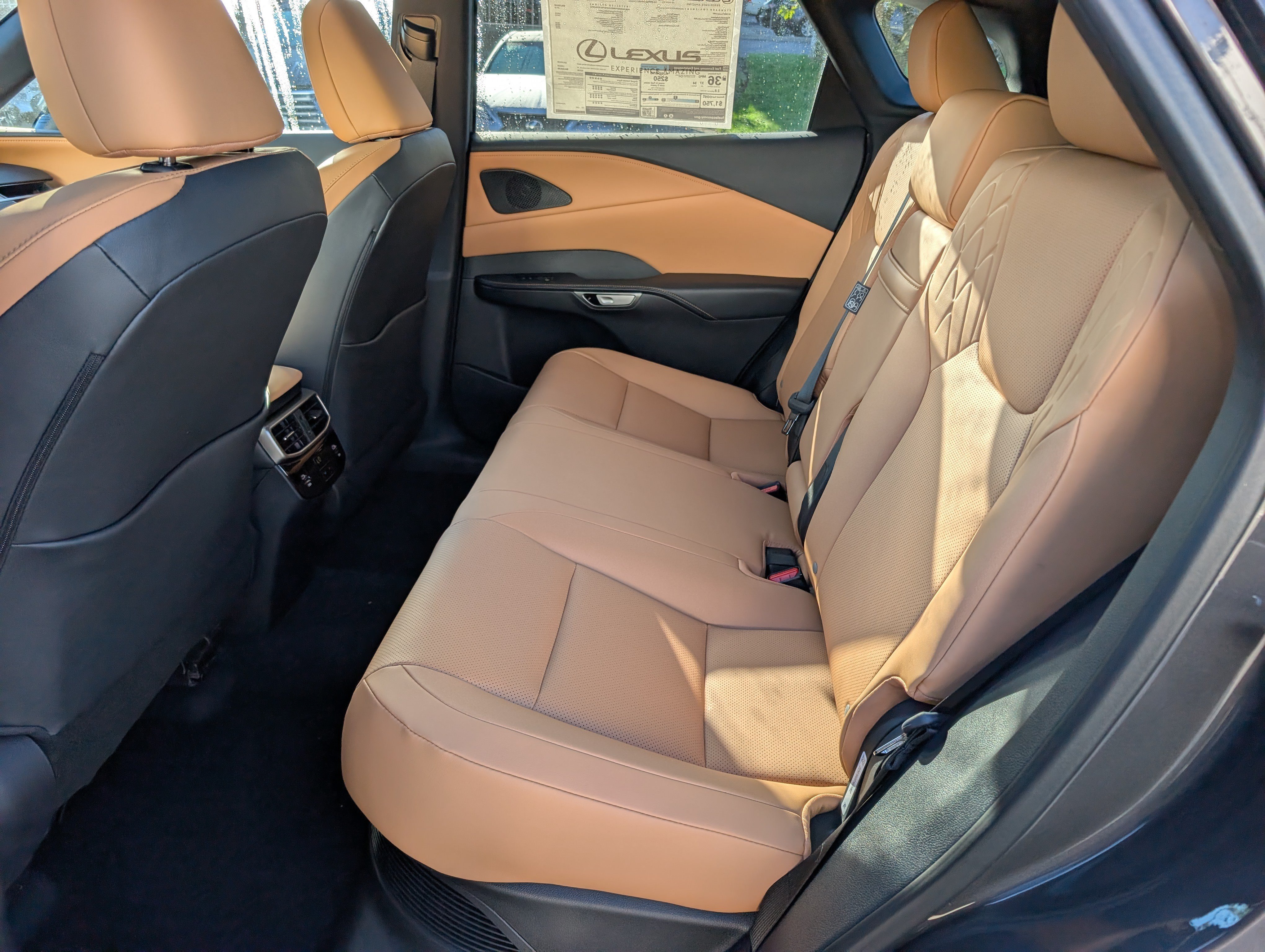 New 2026 Lexus RX 350h AWD/4WD image 11