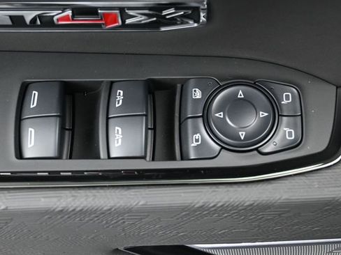 Used 2024 GMC Sierra 1500 AT4X image 12