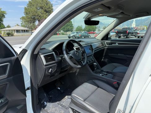 Used 2019 Volkswagen Atlas SE w/ Towing Package AWD/4WD image 10