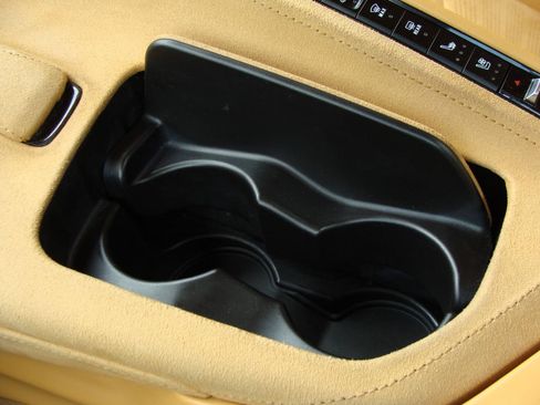 Used 2020 Chevrolet Corvette Stingray Premium Conv w/ 3LT Preferred Equipment Group RWD image 21