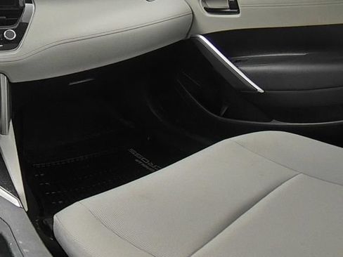 Used 2023 Toyota Corolla Cross LE w/ Moonroof Package AWD/4WD image 25