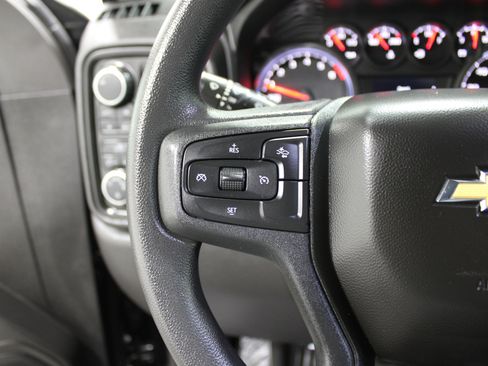 Used 2022 Chevrolet Silverado 1500 Custom image 11