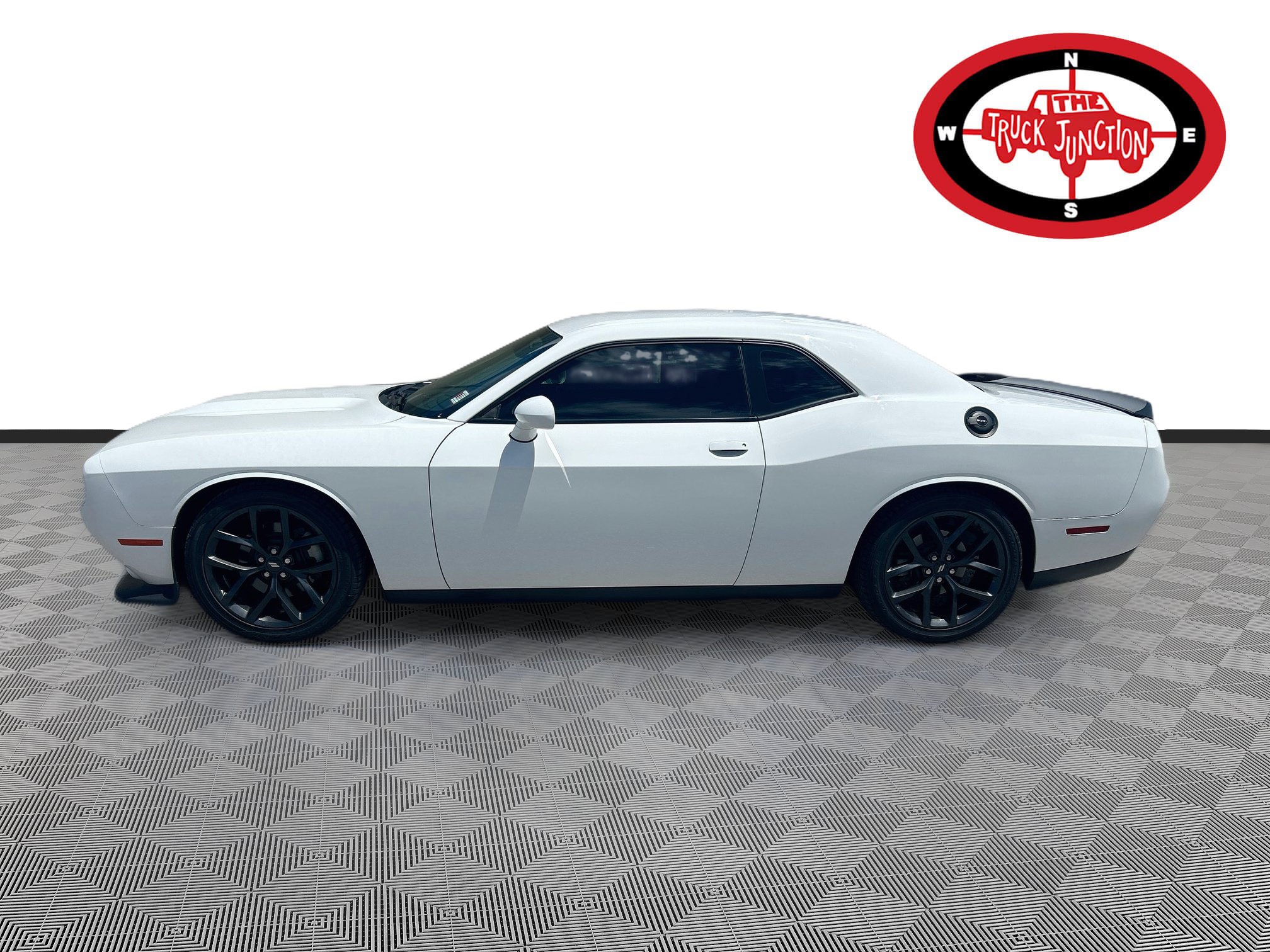 Used 2021 Dodge Challenger GT w/ Blacktop Package RWD image 4