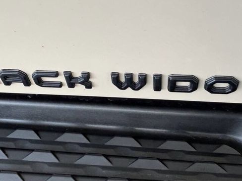 Used 2022 RAM 2500 Big Horn w/ Level C Equiment Group AWD/4WD image 11