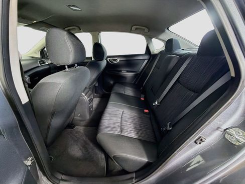 Used 2019 Nissan Sentra SV FWD image 27
