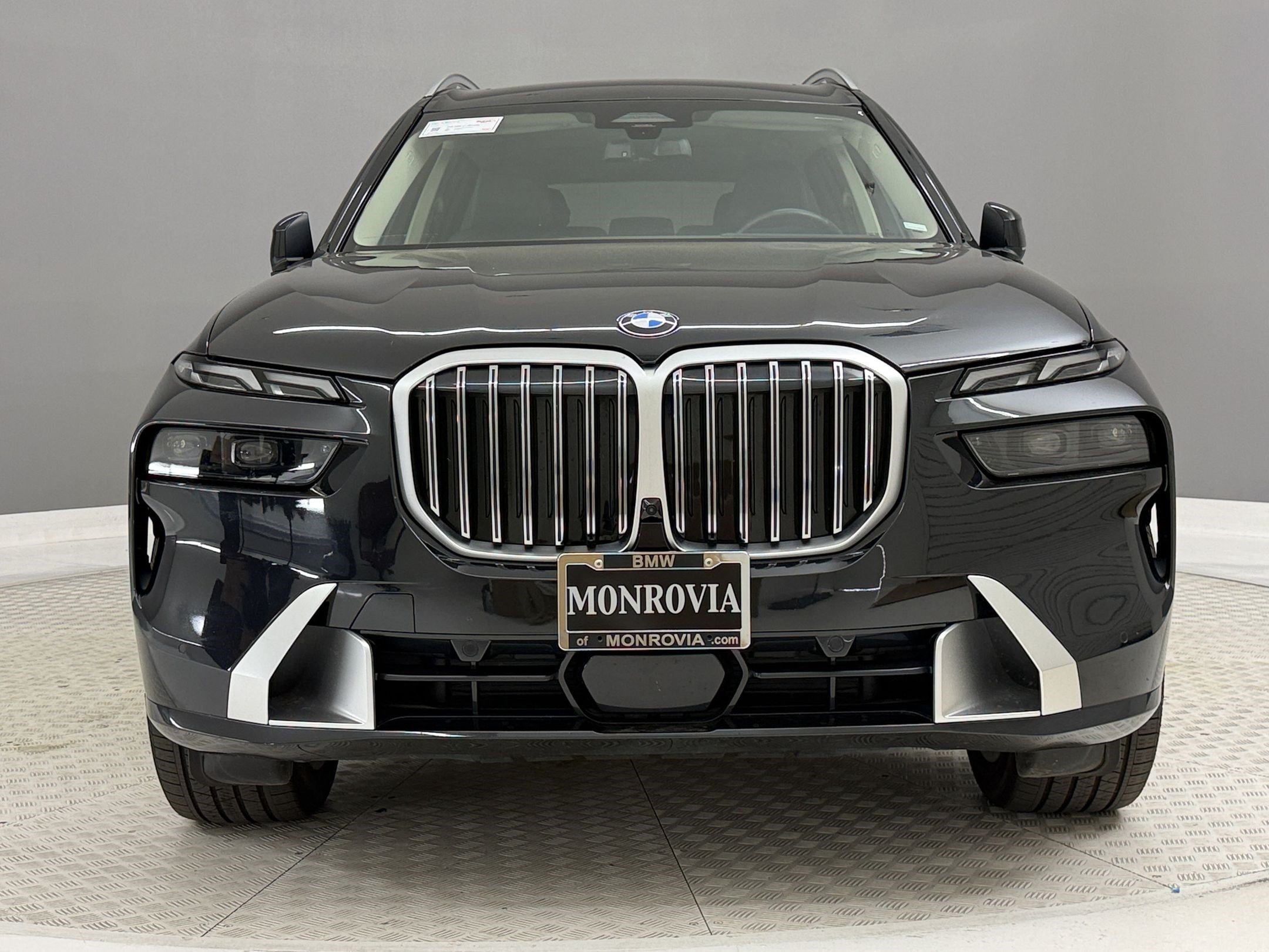 Used 2026 BMW X7 xDrive40i AWD/4WD image 6