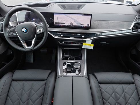 New 2026 BMW X5 xDrive50e w/ Climate Comfort Package image 22