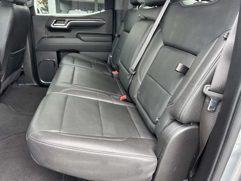Used 2024 GMC Sierra 1500 SLT RWD image 15