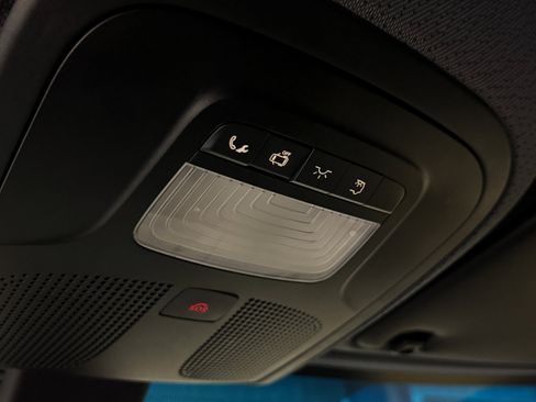 Used 2019 Mercedes-Benz Sprinter 2500 image 12