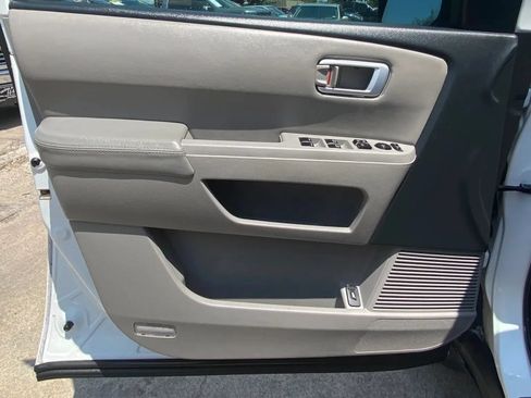 Used 2015 Honda Pilot EX-L image 18