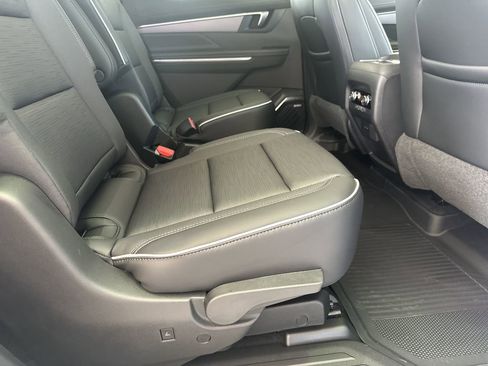 New 2026 Buick Enclave Sport Touring w/ Power Package image 40