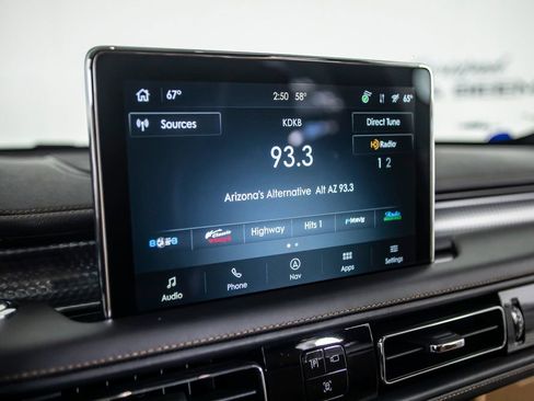 Used 2023 Lincoln Aviator Black Label w/ Dynamic Handling Package image 34