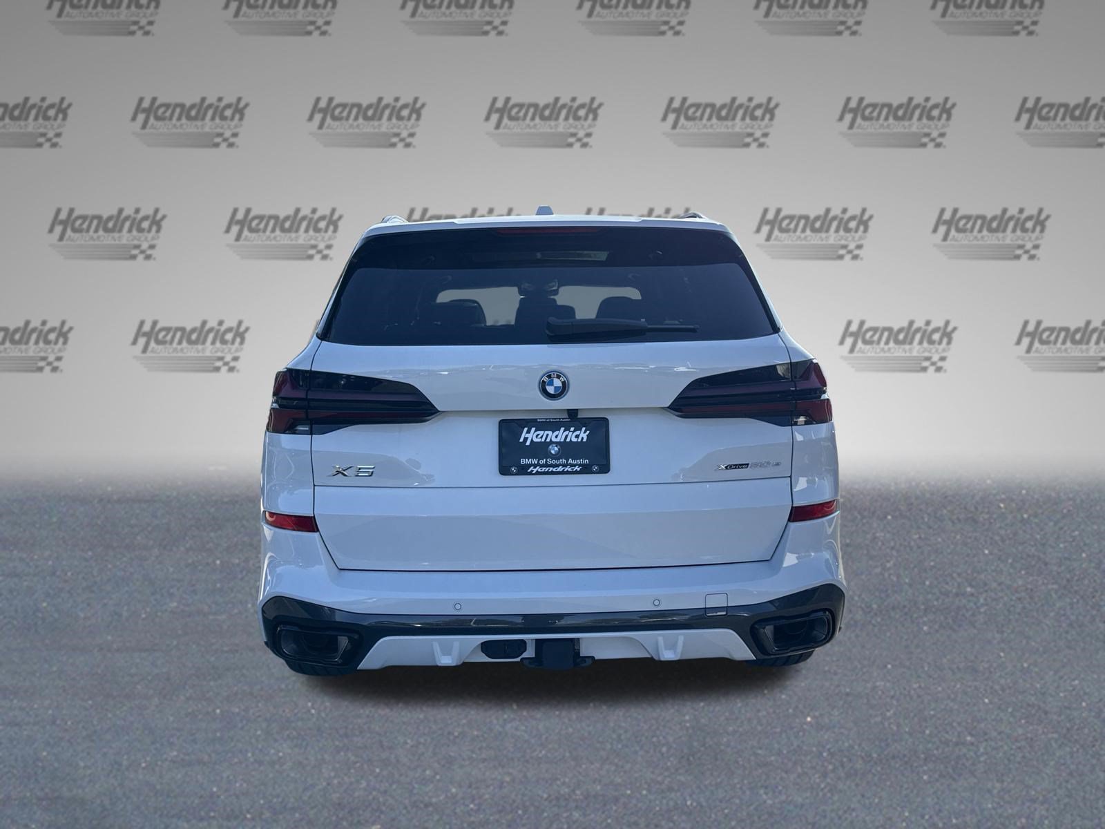 Used 2026 BMW X5 xDrive50e w/ Executive Package AWD/4WD image 8