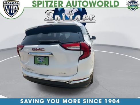 Used 2023 GMC Terrain SLT AWD/4WD image 8