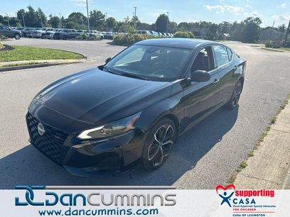 Used 2023 Nissan Altima 2.5 SR w/ SR Premium Package
