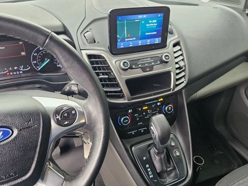 Used 2019 Ford Transit Connect XLT FWD image 21