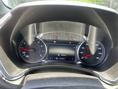 Used 2023 Chevrolet Equinox Premier FWD image 25
