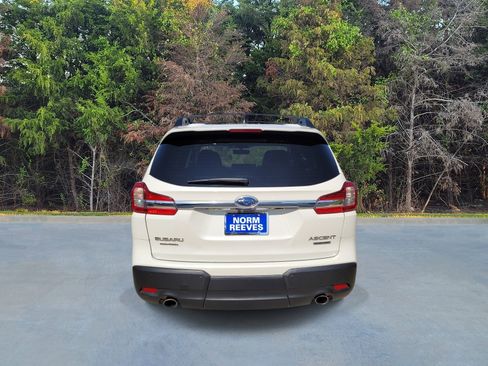Used 2022 Subaru Ascent Limited w/ Technology Package AWD/4WD image 18
