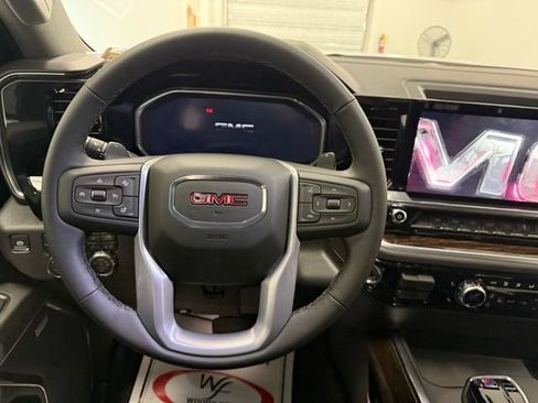 New 2026 GMC Sierra 1500 Elevation w/ Elevation Premium Package AWD/4WD image 18