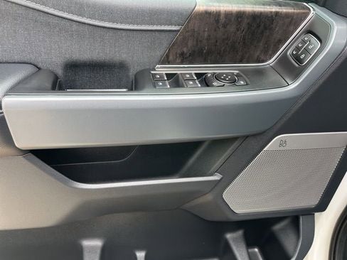 Used 2023 Ford F150 Lariat w/ Trailer Tow Package image 44