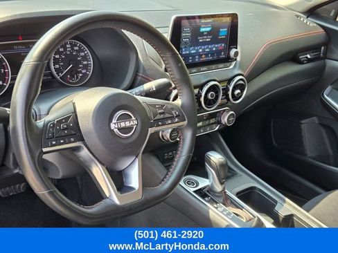 Used 2025 Nissan Sentra SR FWD image 8