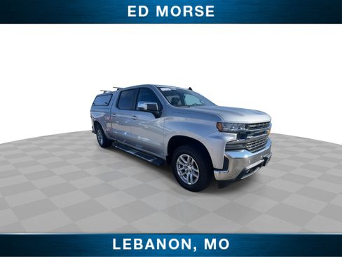 Certified 2020 Chevrolet Silverado 1500 LT w/ Convenience Package image 2