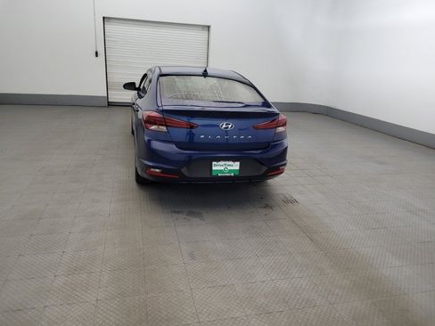 Used 2019 Hyundai Elantra Value Edition FWD image 6